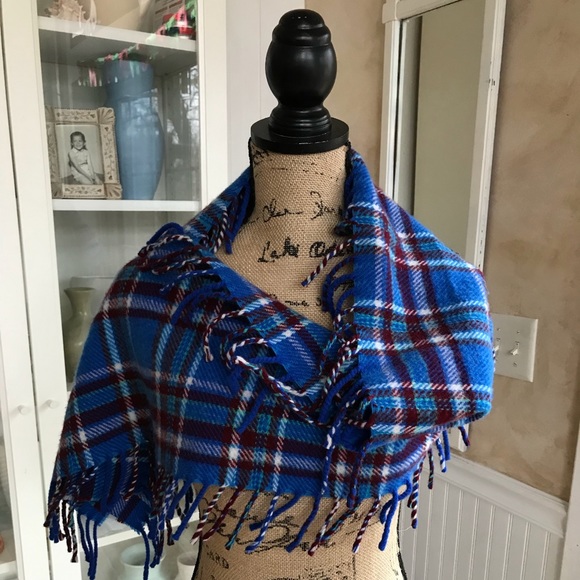 POLO Ralph Lauren 100% Merino Wool 58”x14” - Picture 2 of 9